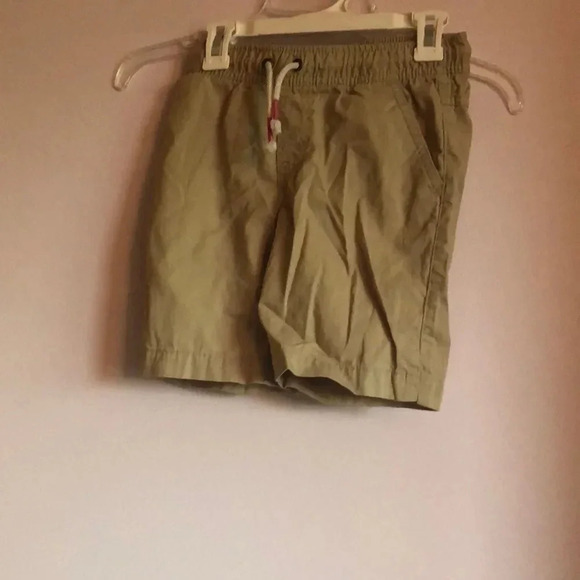 3/$15 Cat and jack khaki shorts - Picture 1 of 6